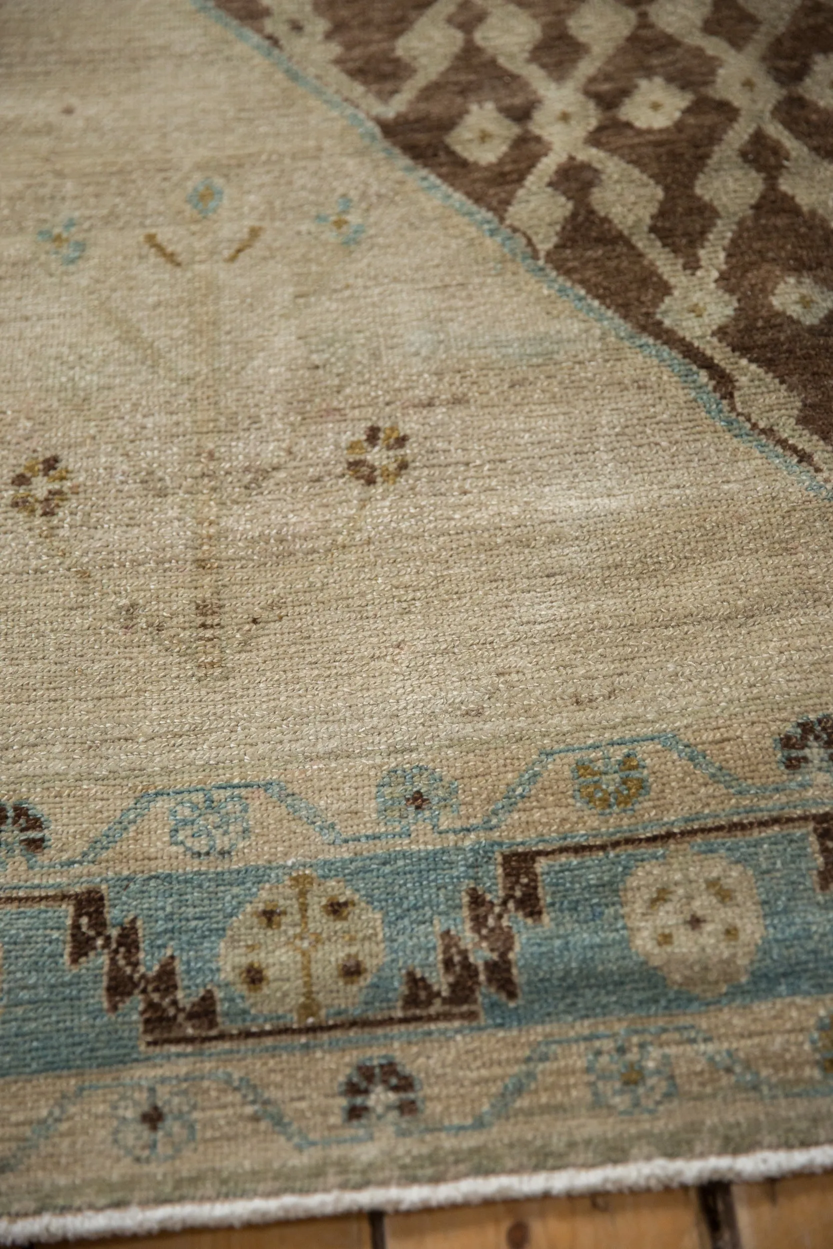 5x7.5 Antique Distressed Hamadan Rug