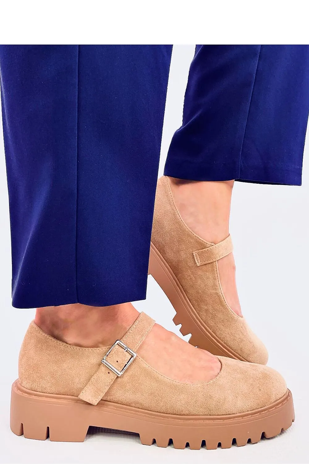 Ballet flats