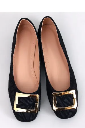 Ballet flats