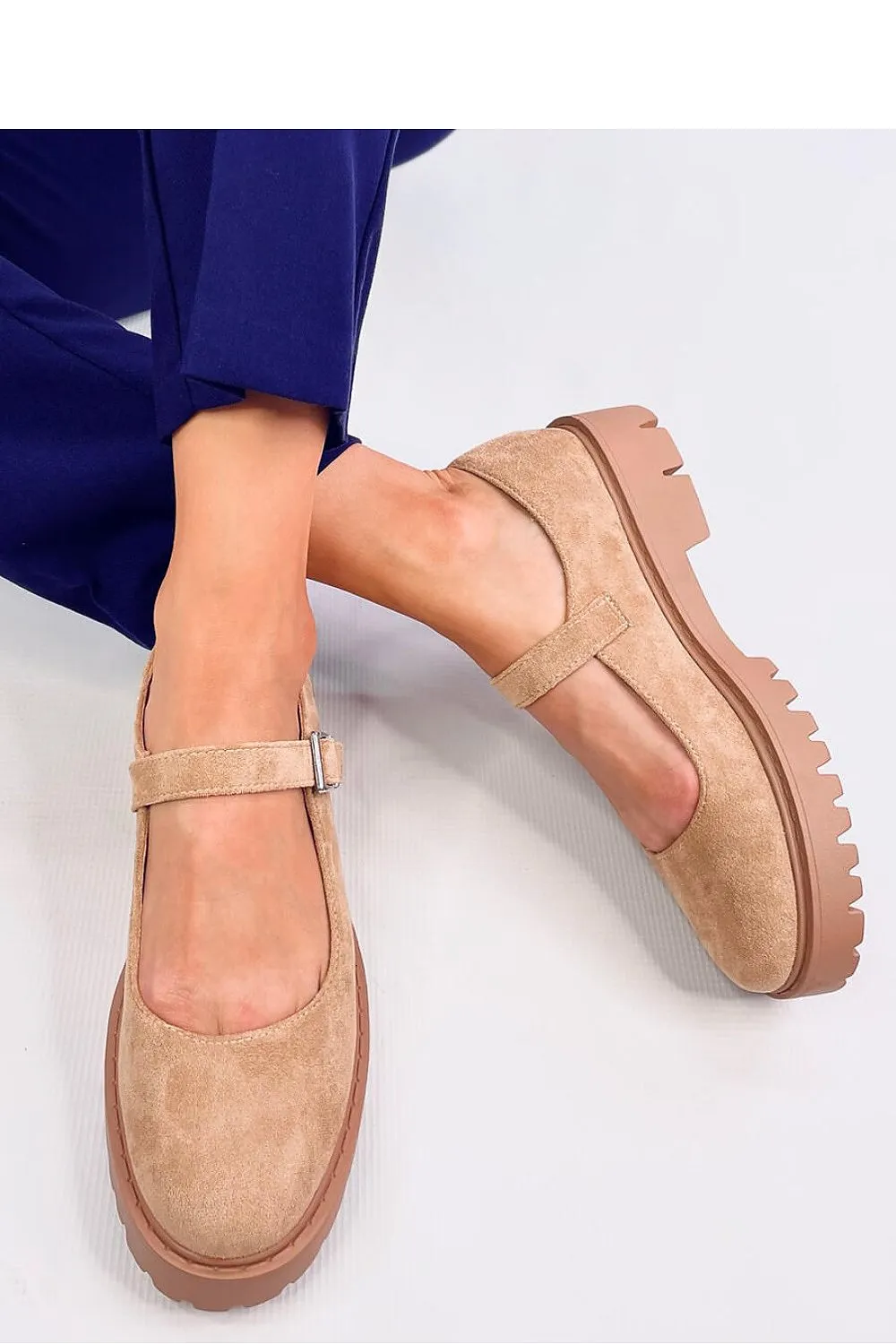 Ballet flats