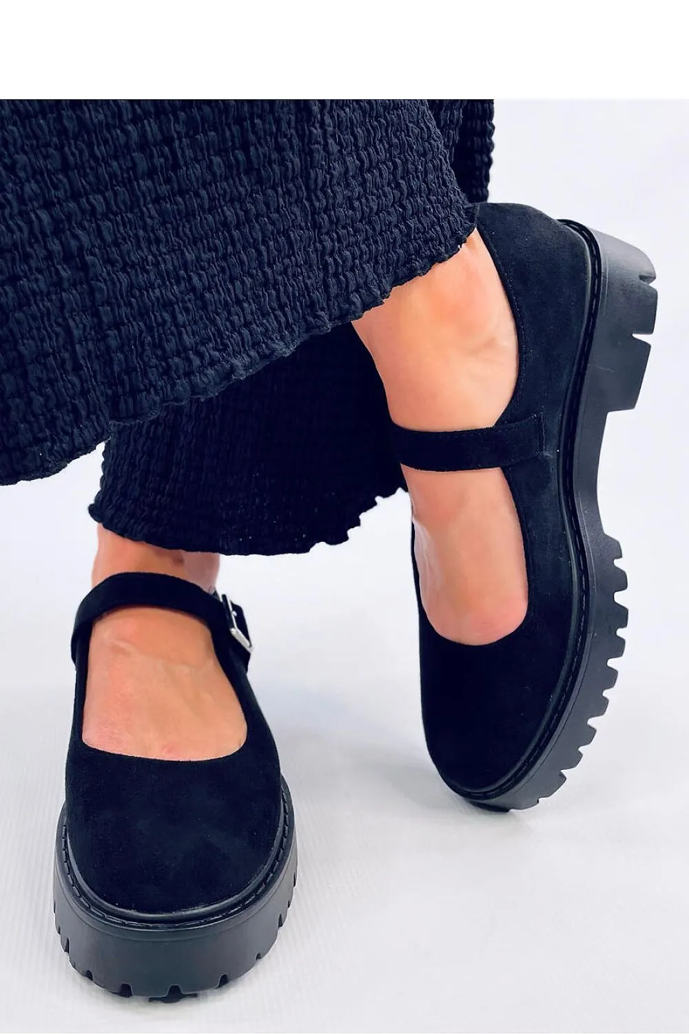 Ballet flats