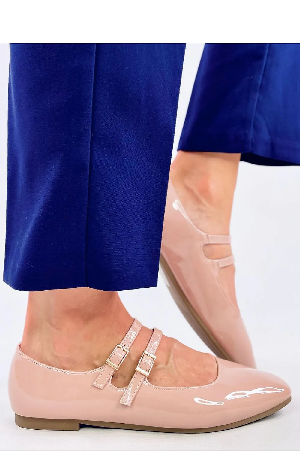 Ballet flats