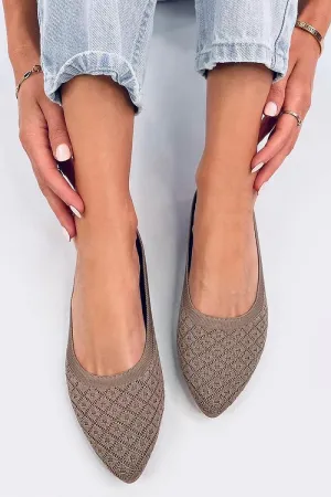 Ballet flats