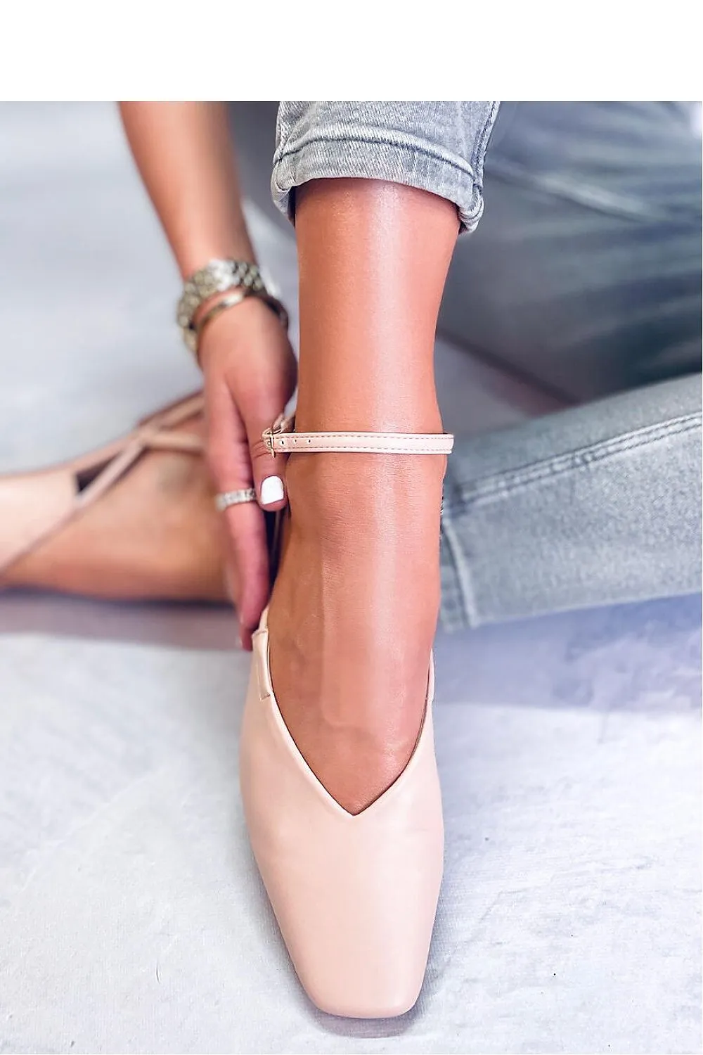 Ballet flats