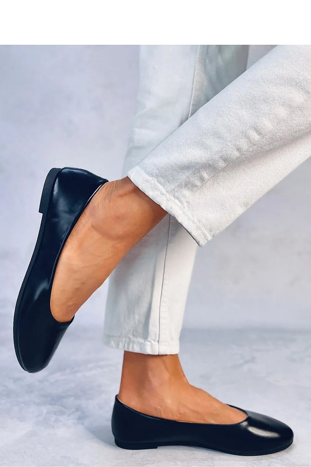 Ballet flats