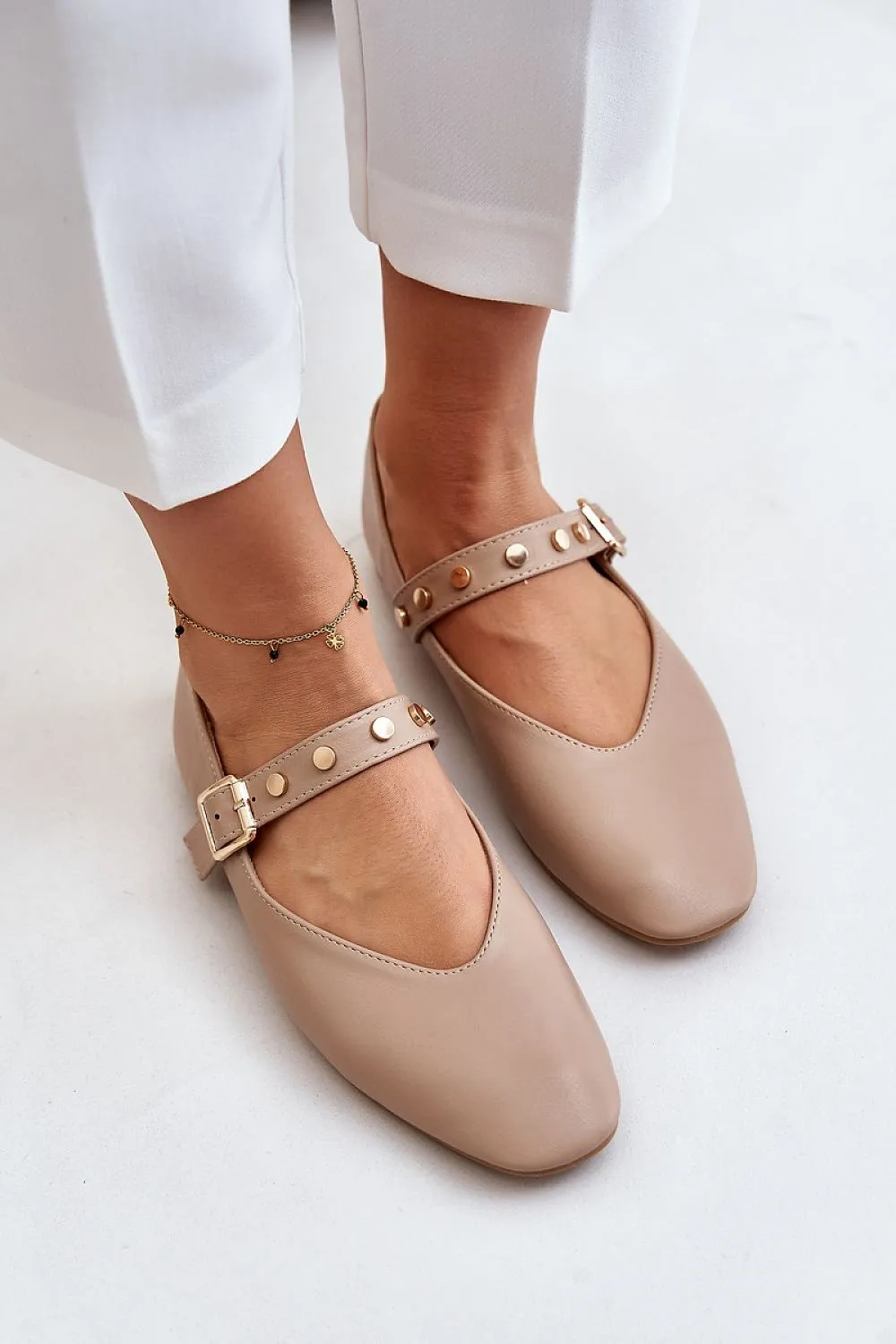 Ballet flats