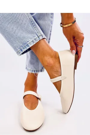 Ballet flats