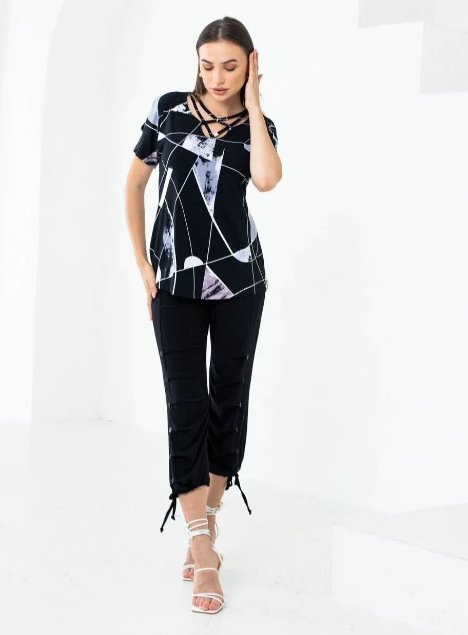 Capri Pants with Buttons and Ties
