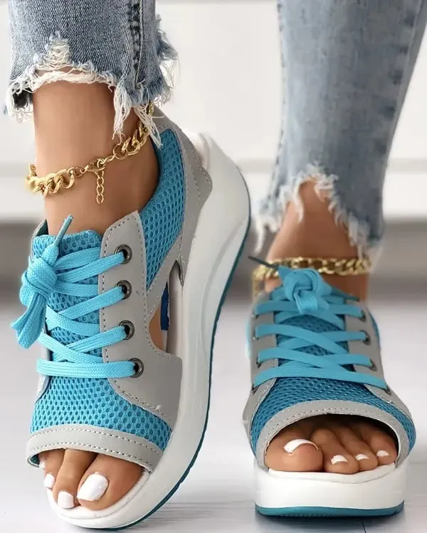 Cora | Orthopaedic sandals