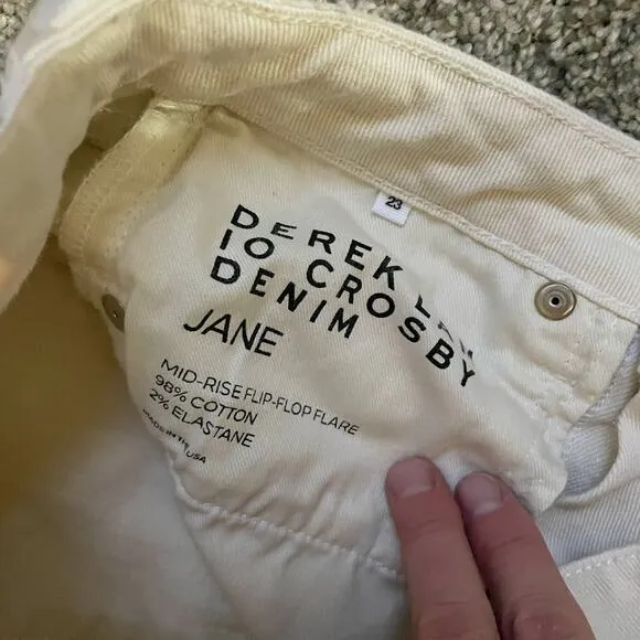 DEREK LAM 10 CROSBY Jane Flip-Flop Flare Jeans 23