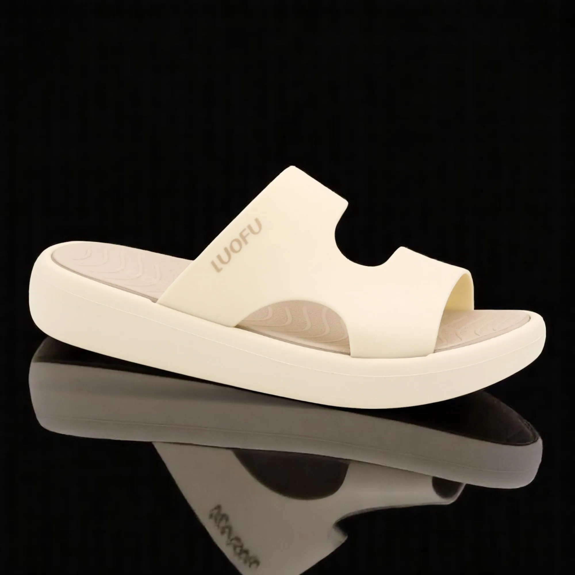 E72122 medicated slipper