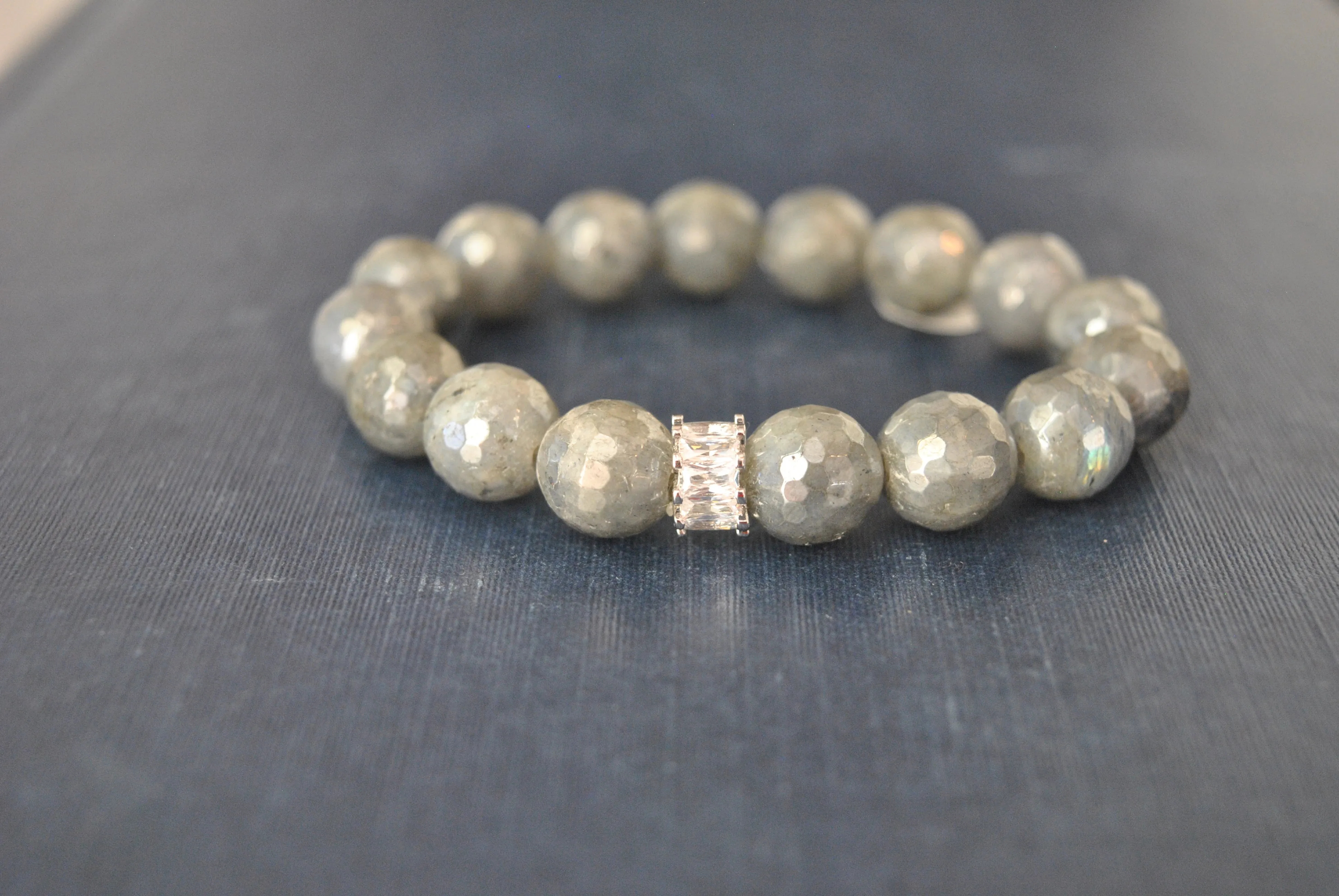 GREY MOONSTONES BLACK ONYX AND RHINESTONES STRETCHY BRACELETS