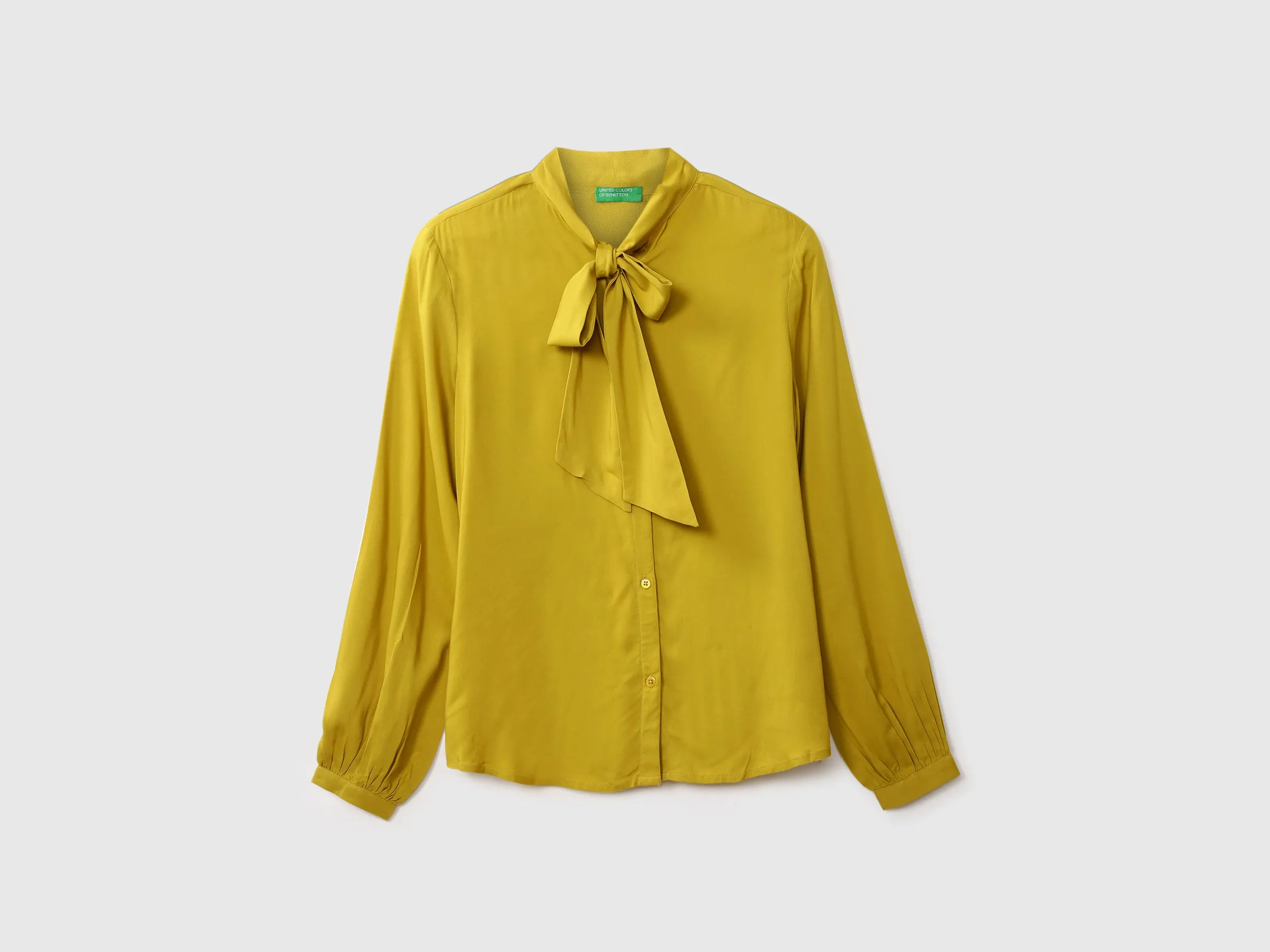 Ladies Long Sleeve Solid Top