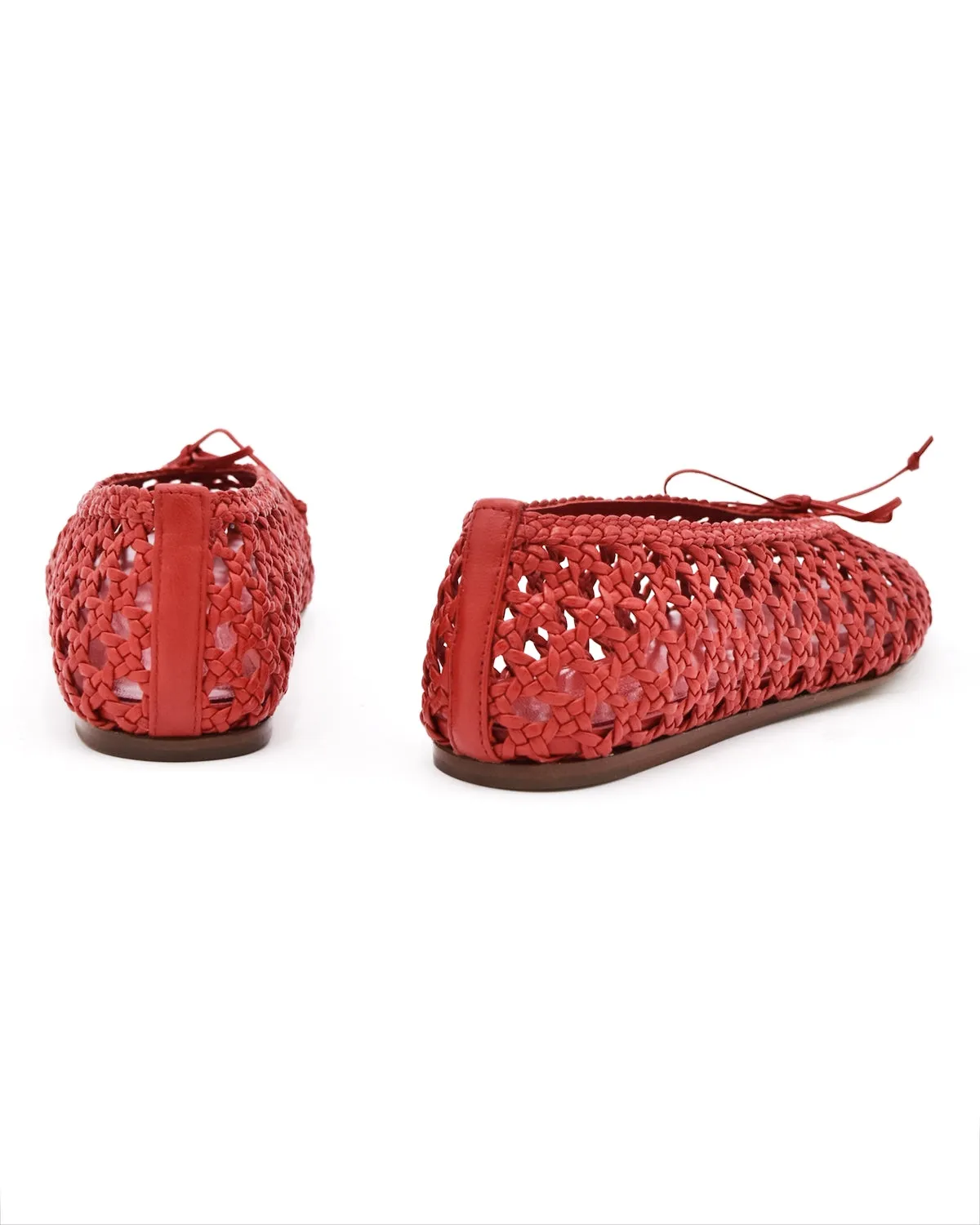 Le Monde Beryl Regency Flat in Red
