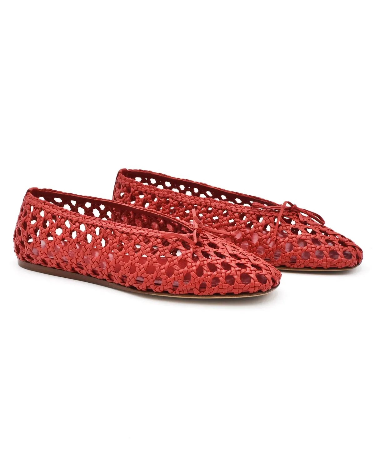 Le Monde Beryl Regency Flat in Red