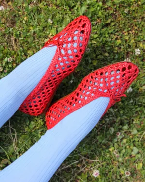 Le Monde Beryl Regency Flat in Red