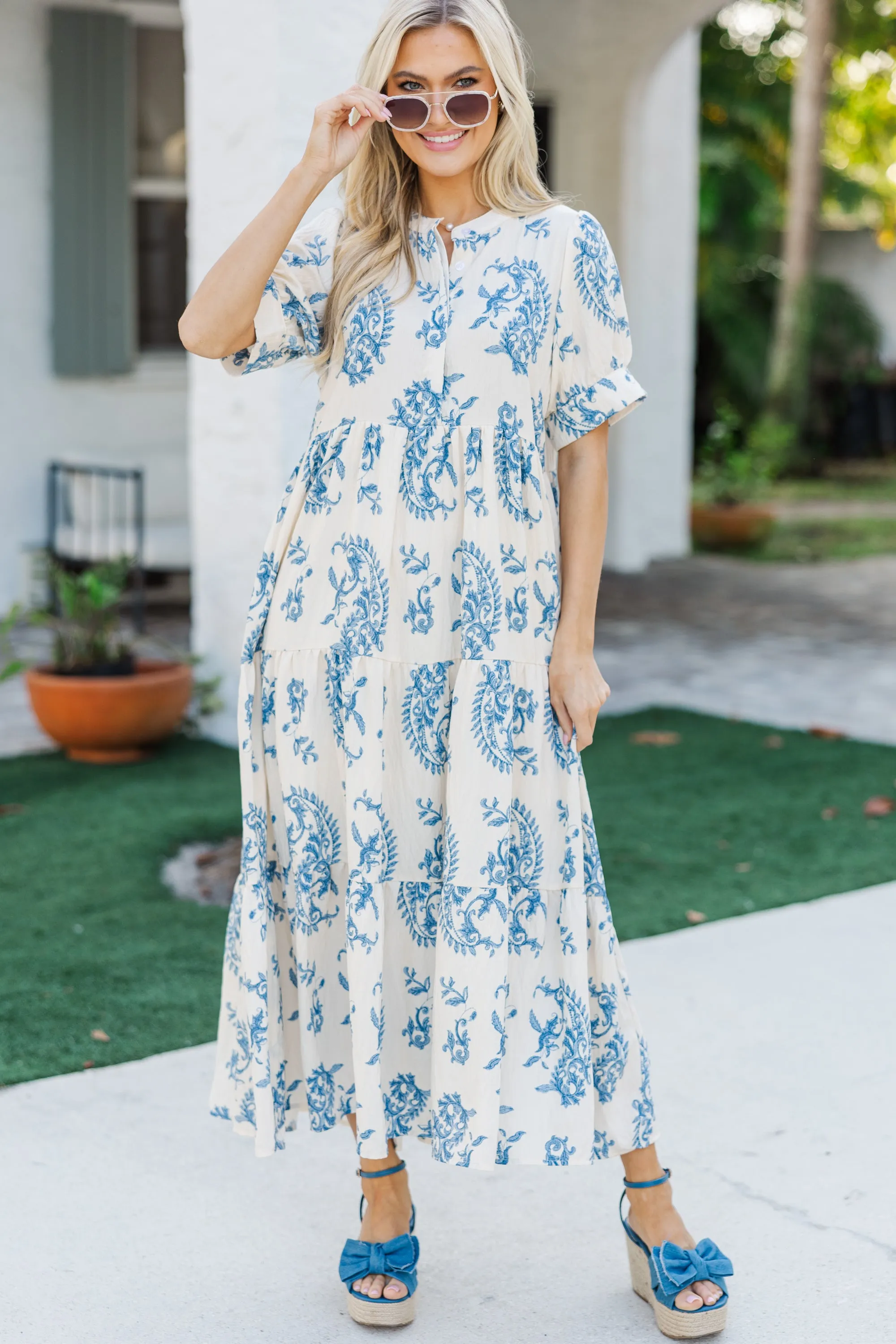 Make You Look Blue Medallion Midi Dress