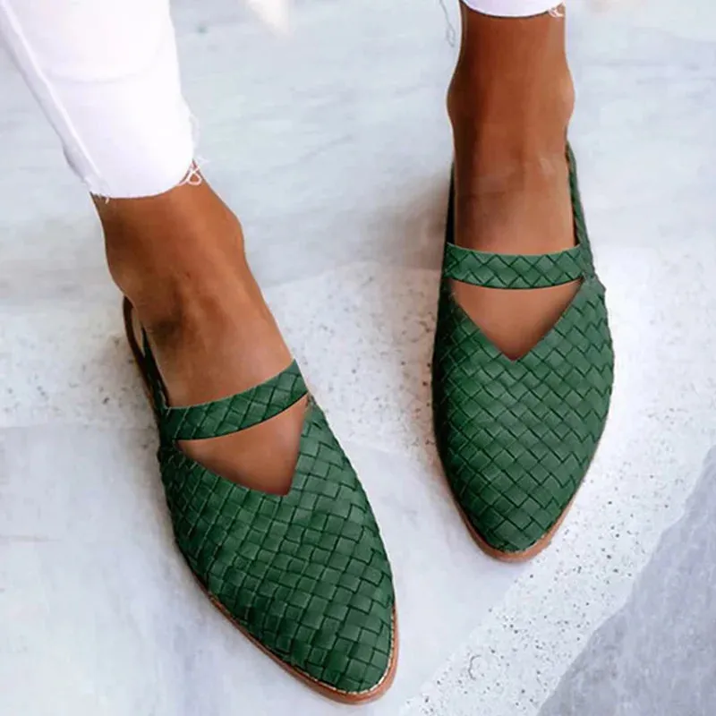 MARINA LUCENDA POINTED FLATS