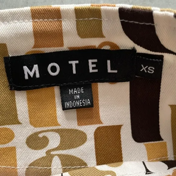 Motel Ima Mini Skirt In Cowgirl - XS Cream/Tan