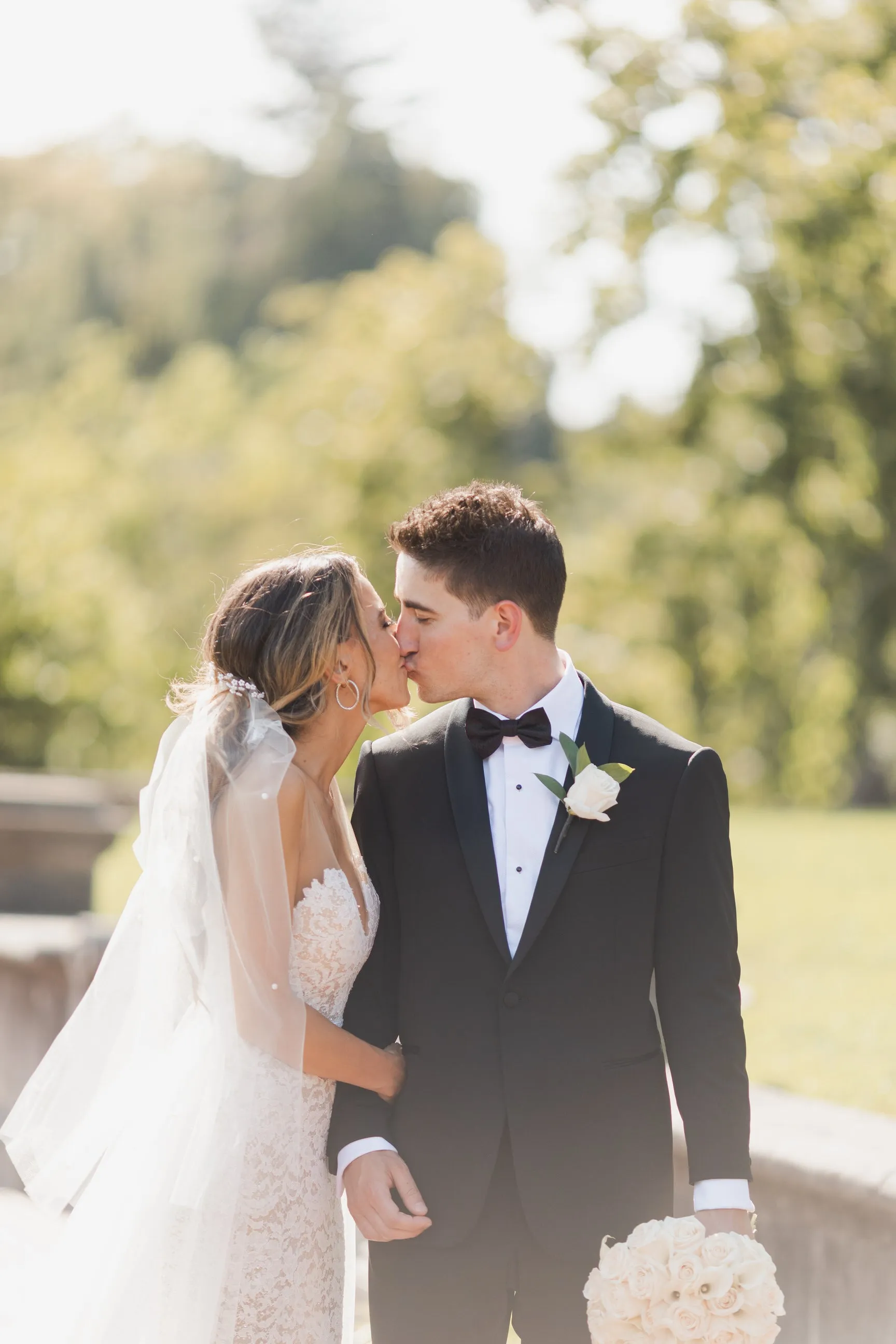 Ponytail Wedding Veil Hair Tie with Scattered Pearls