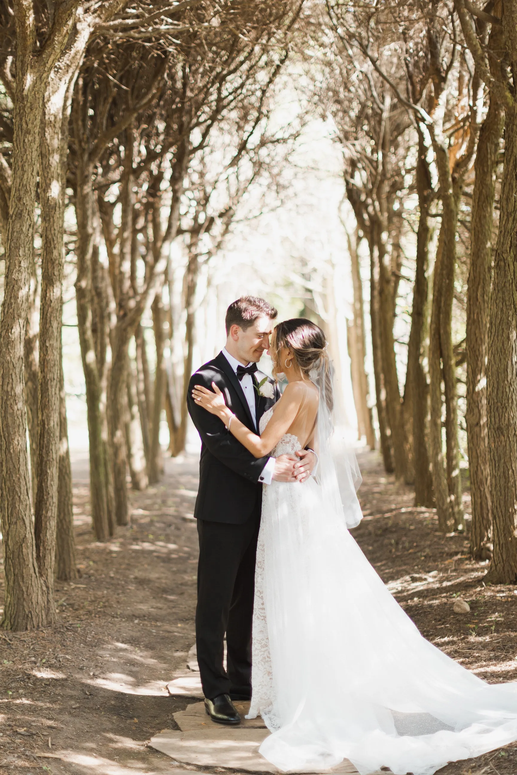 Ponytail Wedding Veil Hair Tie with Scattered Pearls