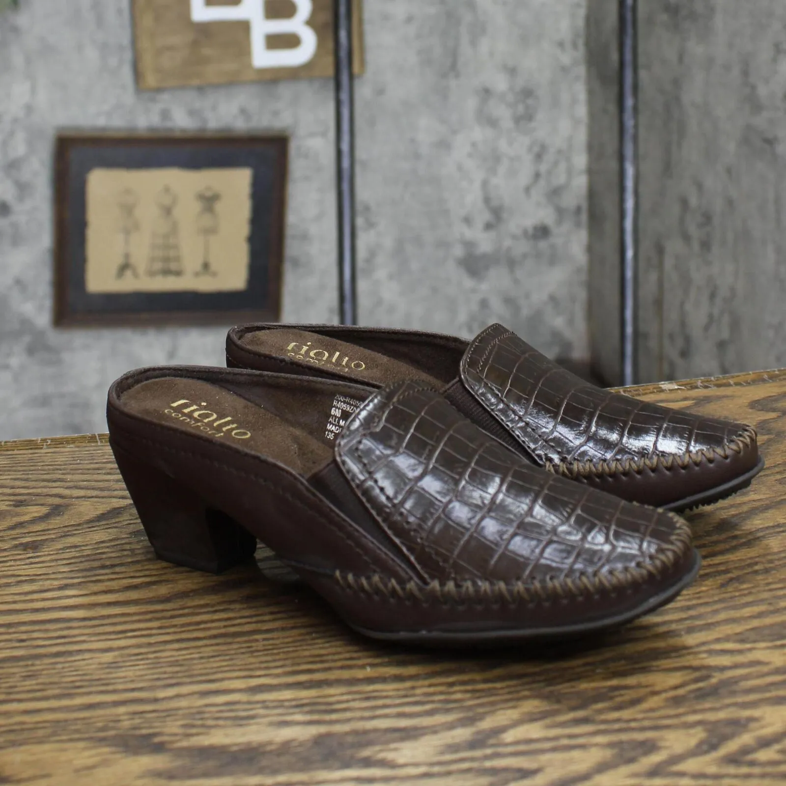 Rialto Womens Vintage Slip On Block Heel Loafer 1673eb695a6c0c Brown 6M