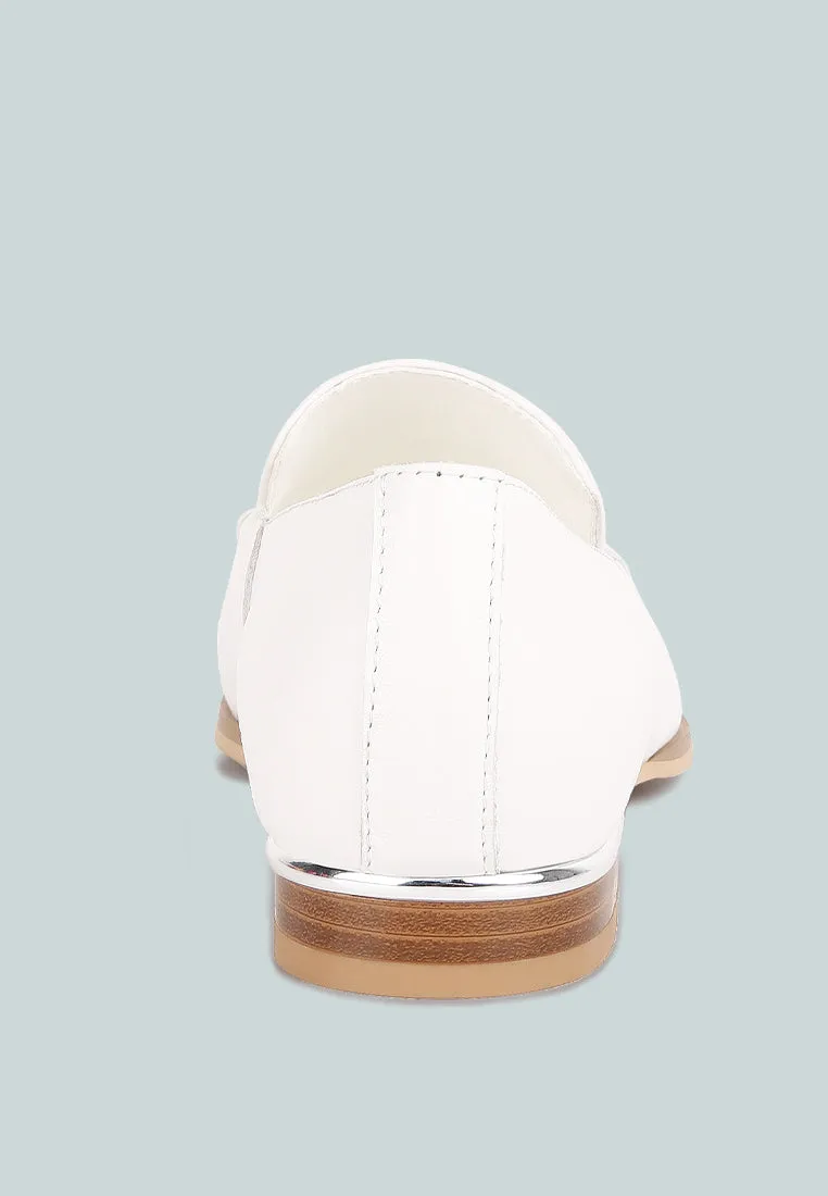 Richelli Metallic Sling Detail Loafers By Ruw