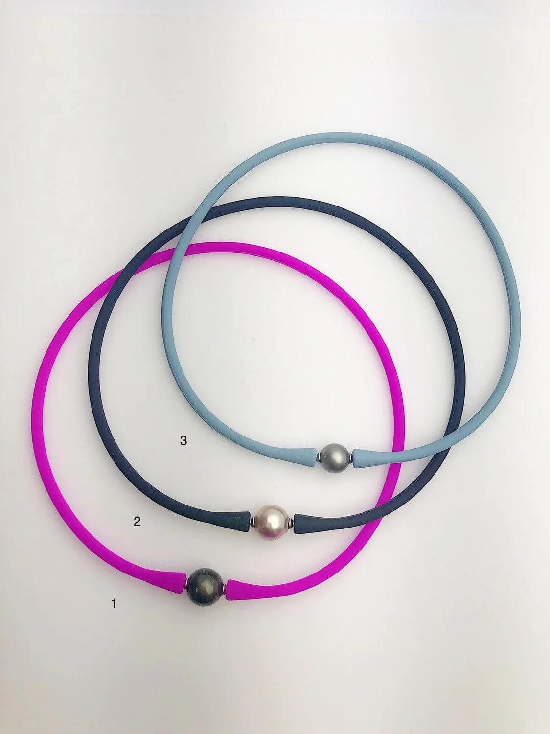 Stretchy Tahitian or Edison Pearl Silicone Necklaces (#781 No. 1-3)