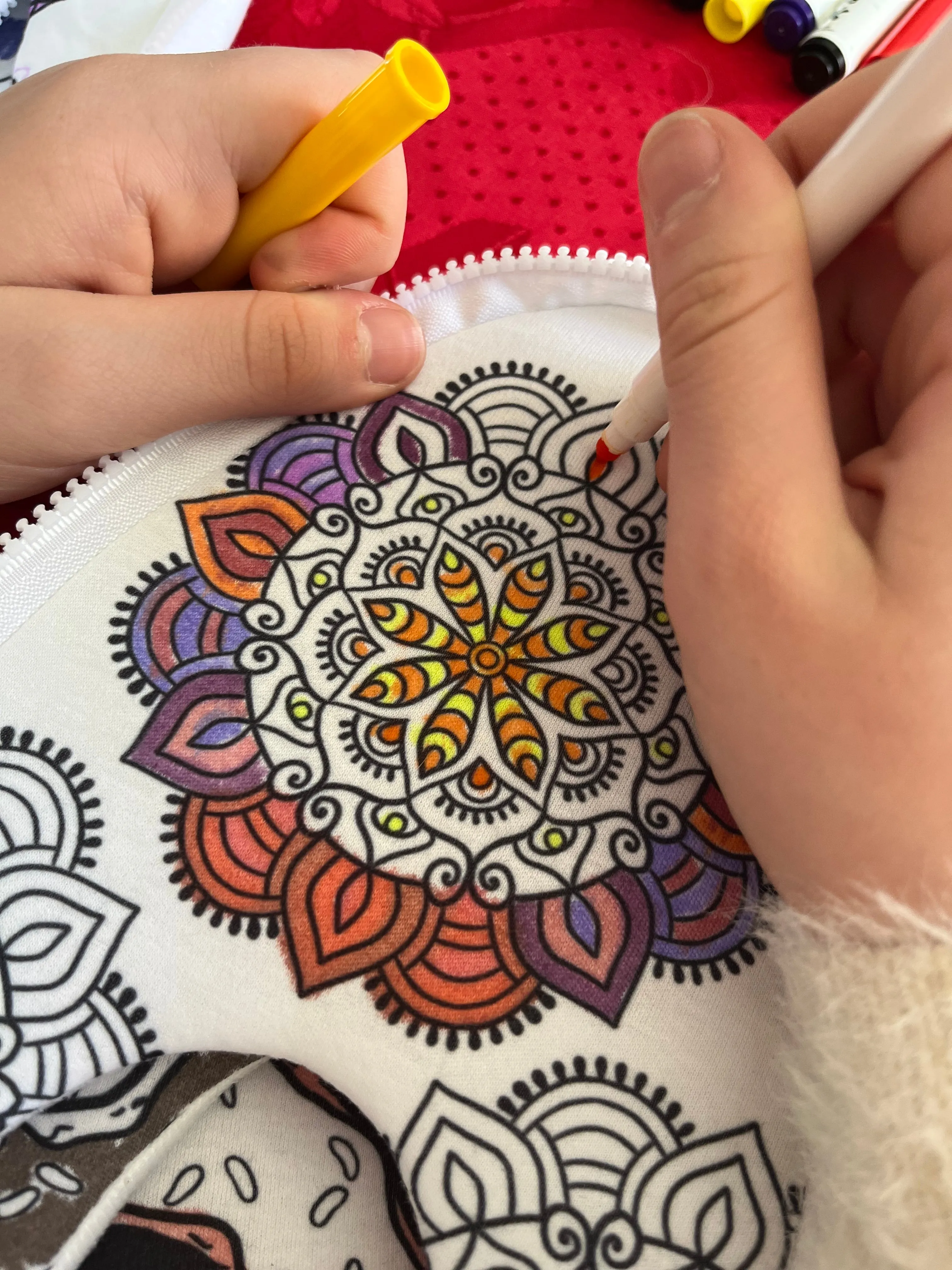 U-Color Mandala Printed Zlipperz