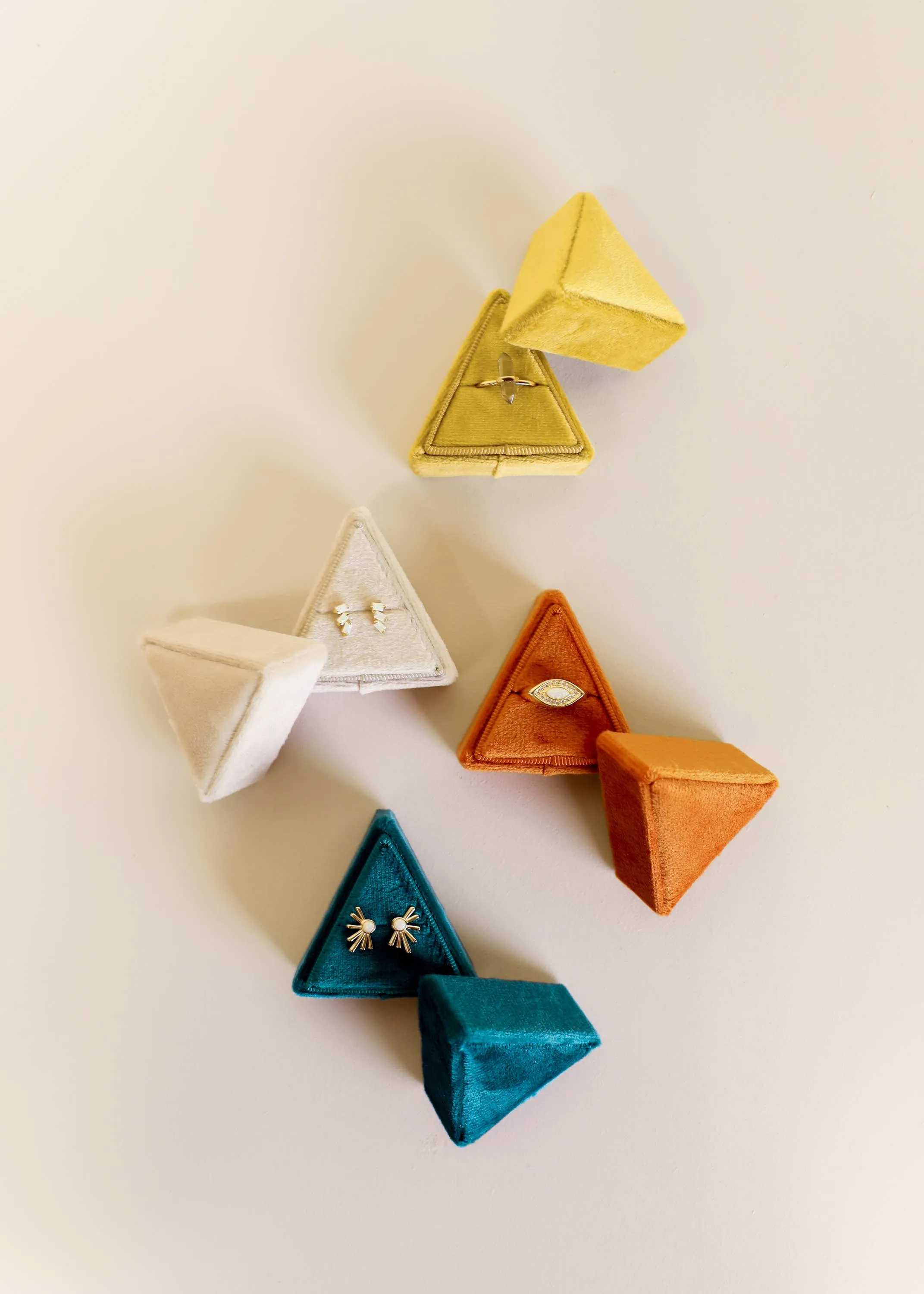 Velvet Jewelry Box - Triangle - Burnt Orange: Burnt Orange