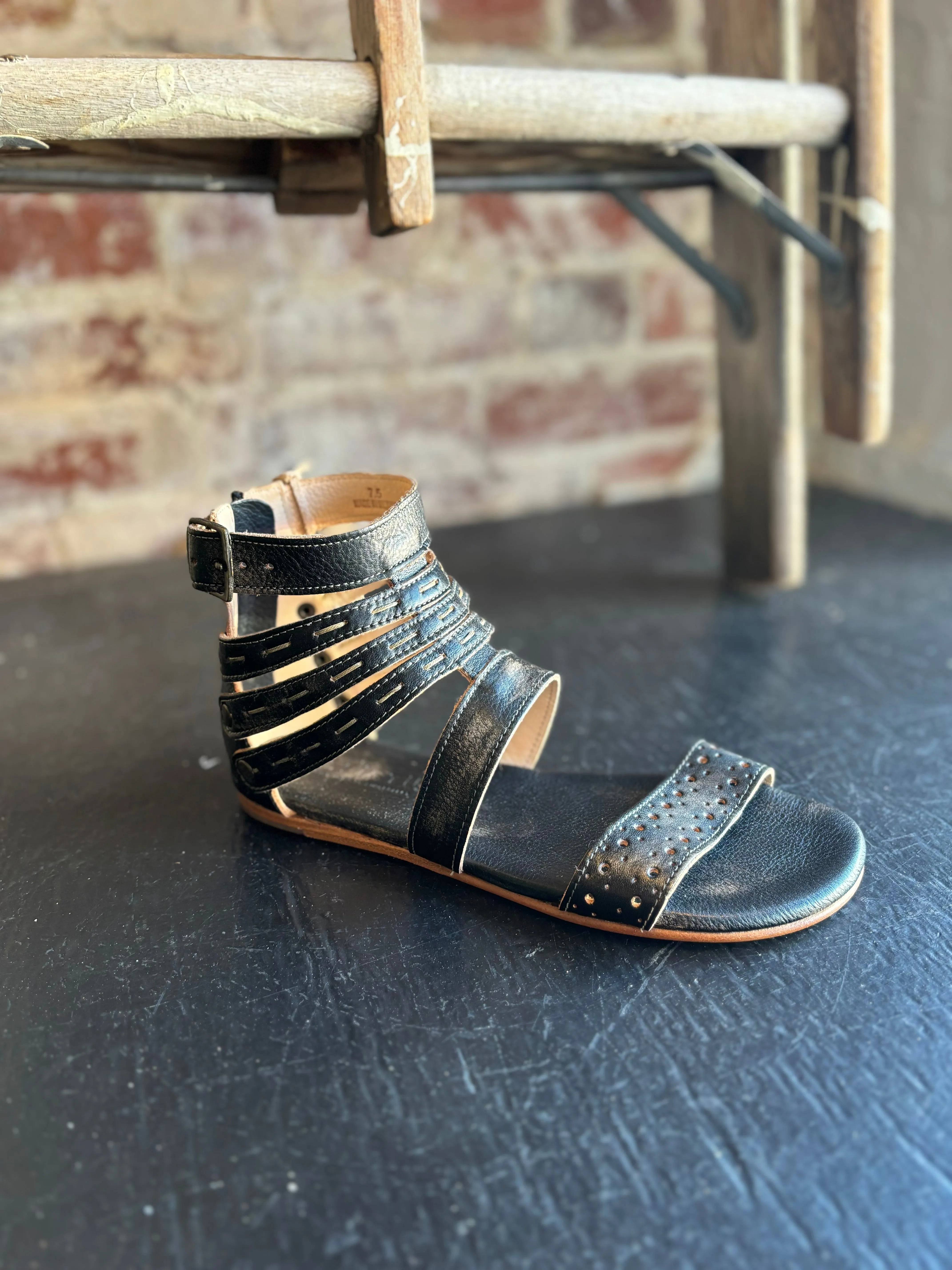 Washed Leather Sandals - Black